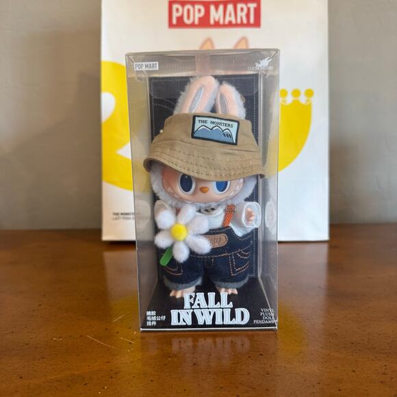 Pop Mart Labubu The Monsters Fall in Wild Vinyl Plush Doll – Authentic & Sealed - Picture 2 of 10
